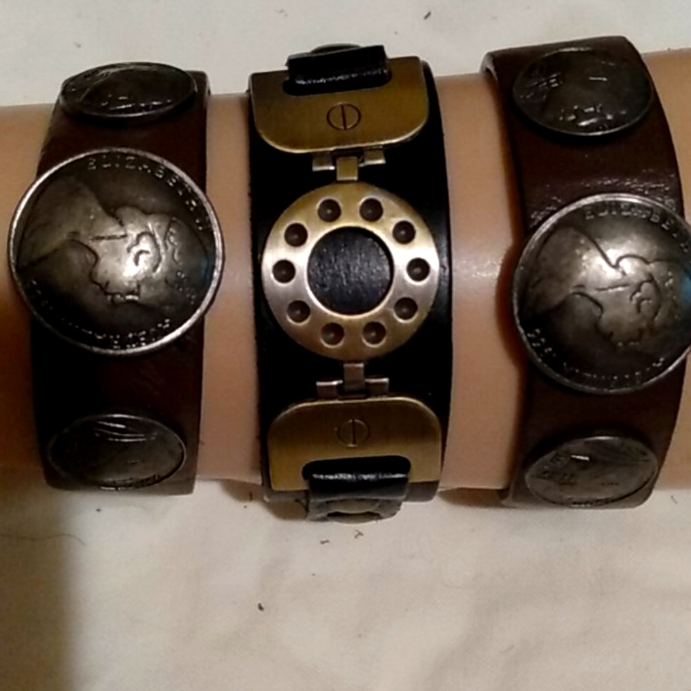 Sport Leather Bracelets OS